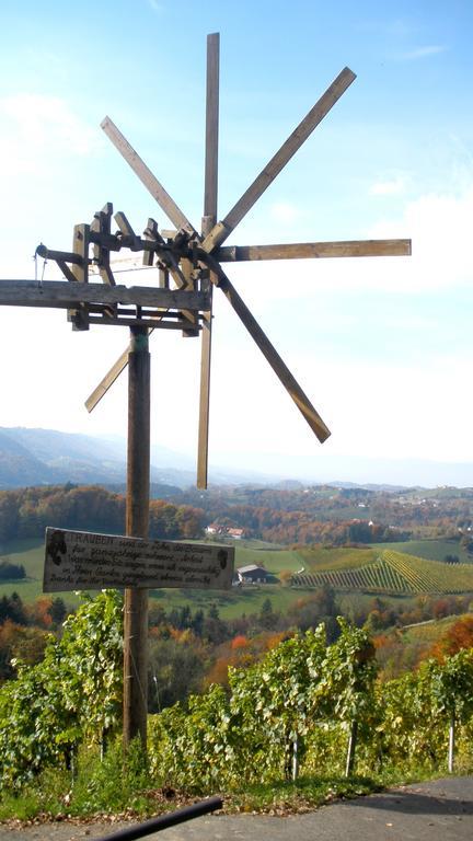 Pension Andrea Sankt Peter im Sulmtal Exteriör bild